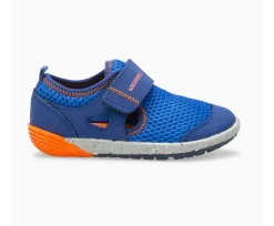 Bare Steps® H2O Sneaker