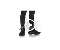Intruder Shoe