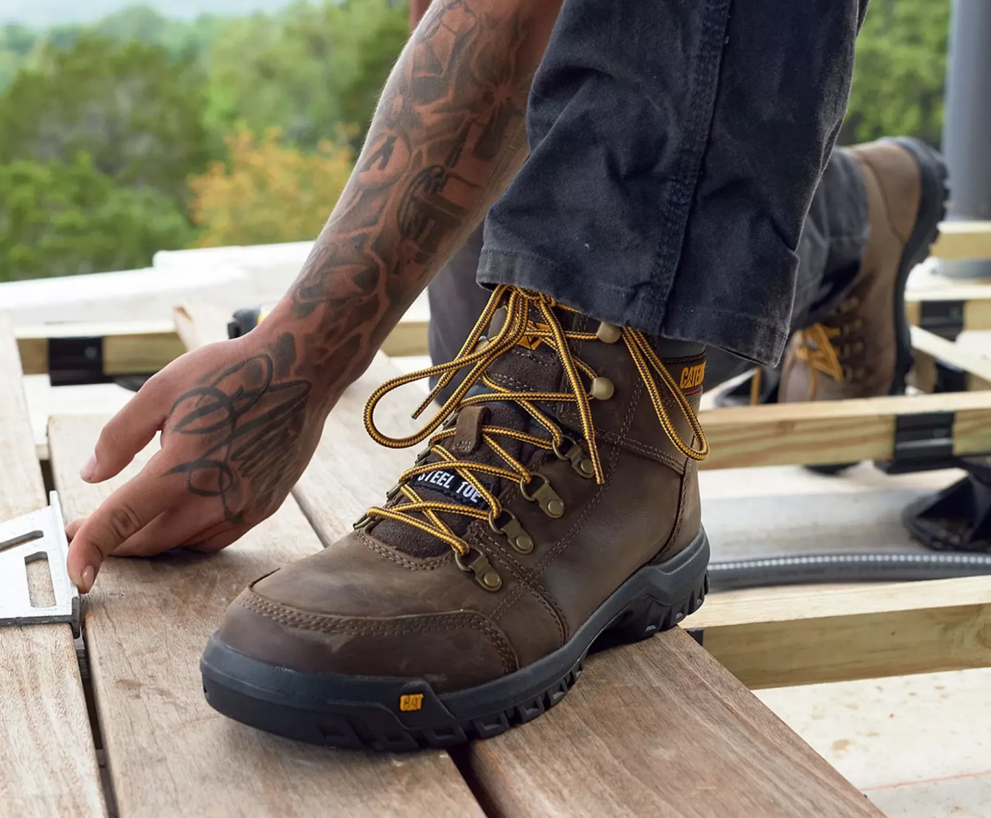 Outline Steel Toe Work Boot