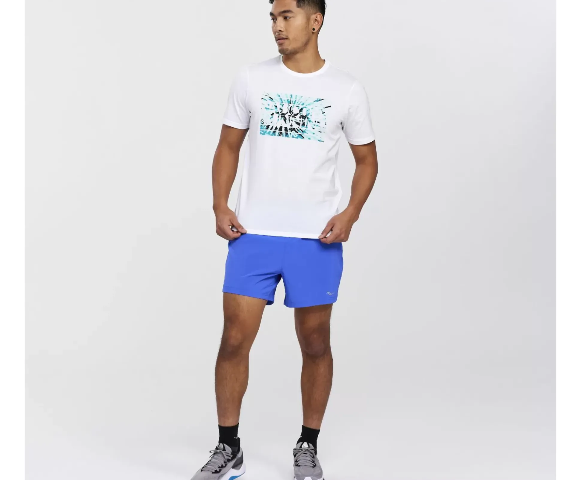 Outpace 5" Short