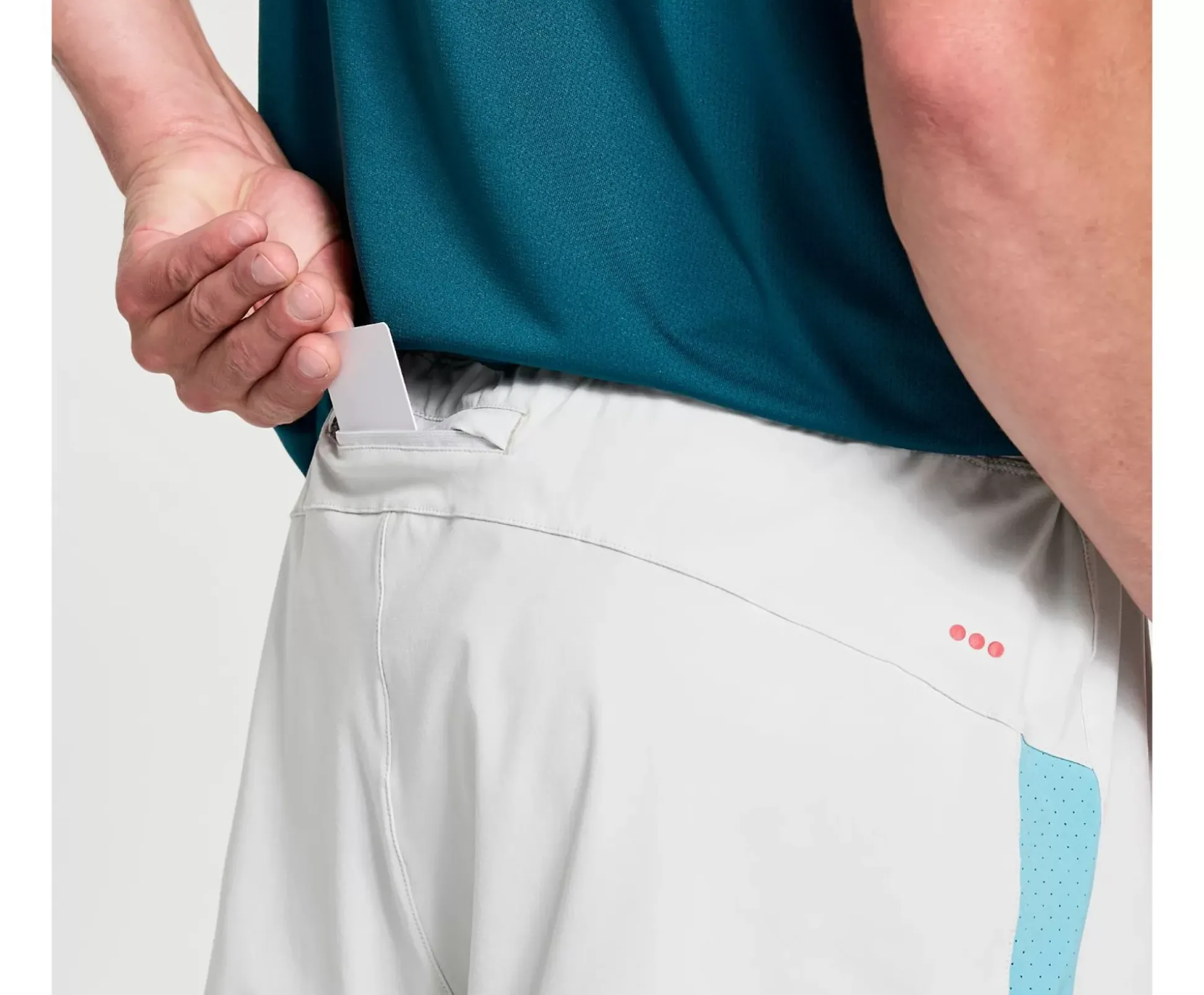 Outpace 5" Short