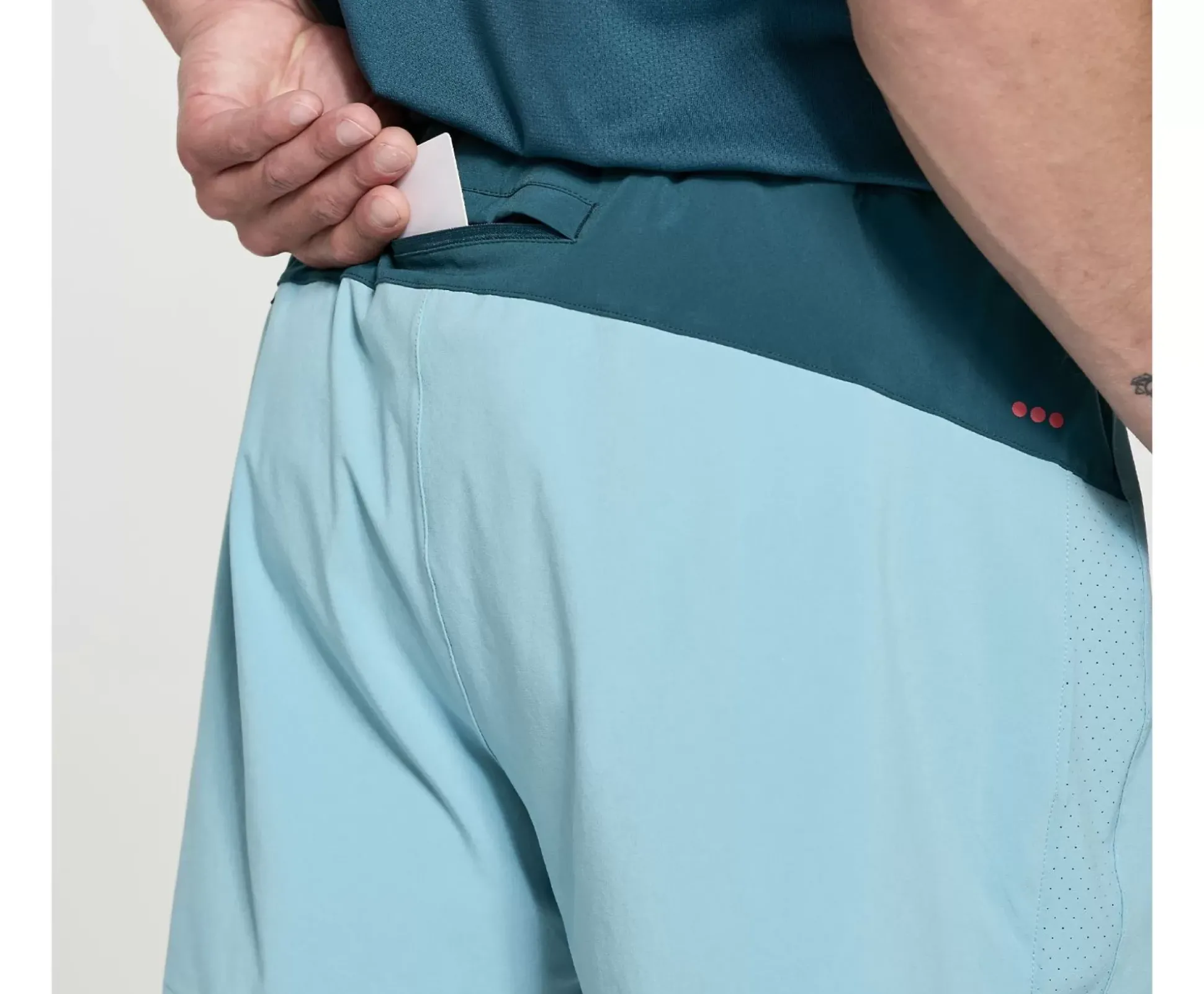 Outpace 5" Short
