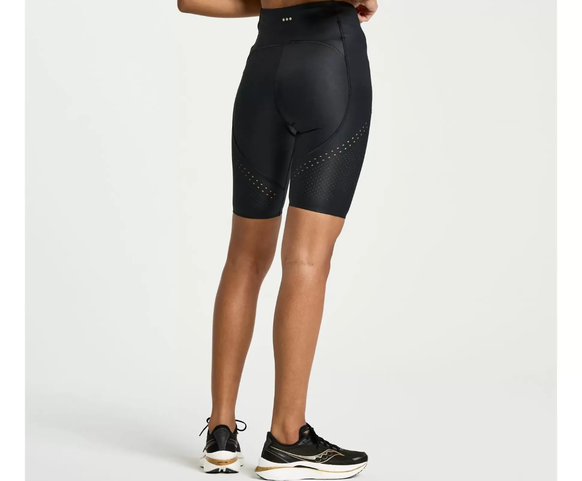 Pinnacle 8" Tight Short