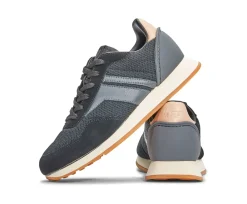 Renaissance Sneaker